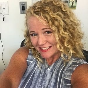 Meet your Posher, Joanne